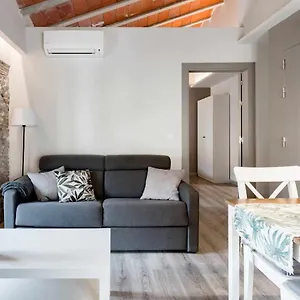  Apartamento Revitalized In Historical Building